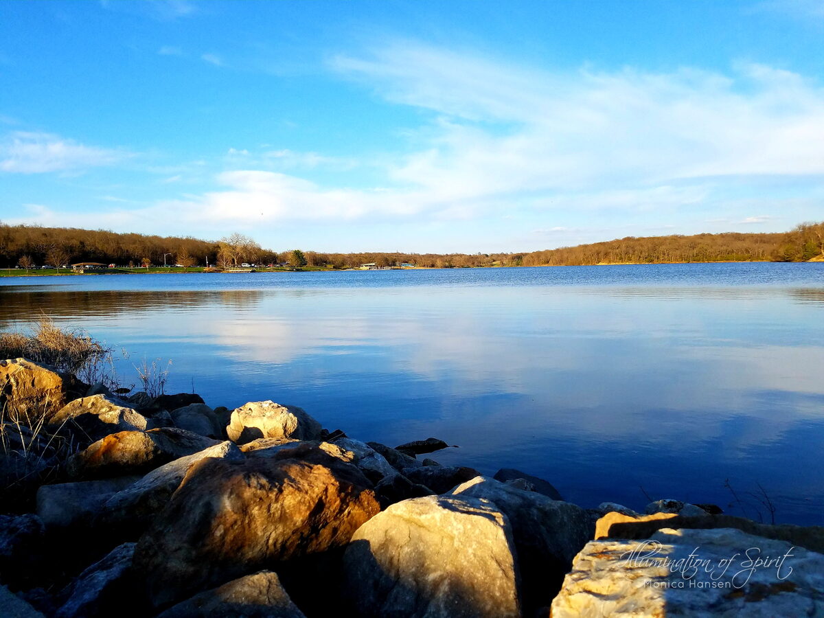 Photograph — Lakes - Rivers - Oceans
