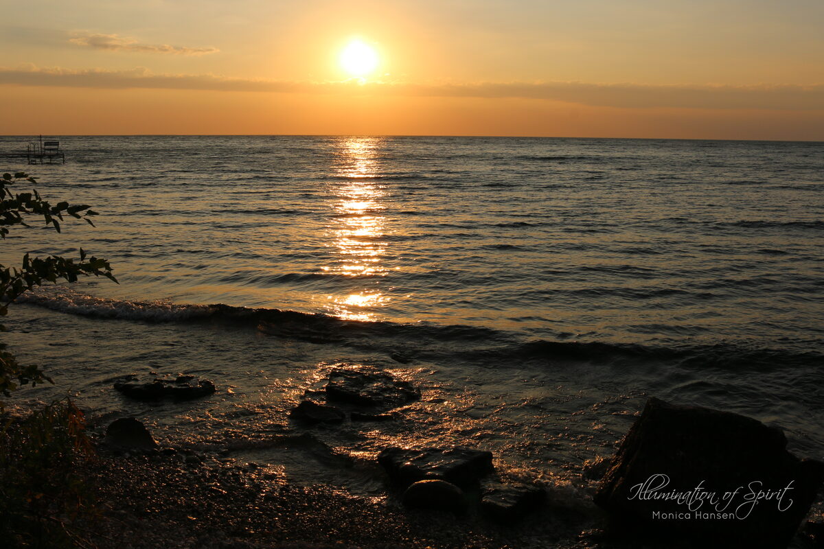 Photograph — Lakes - Rivers - Oceans
