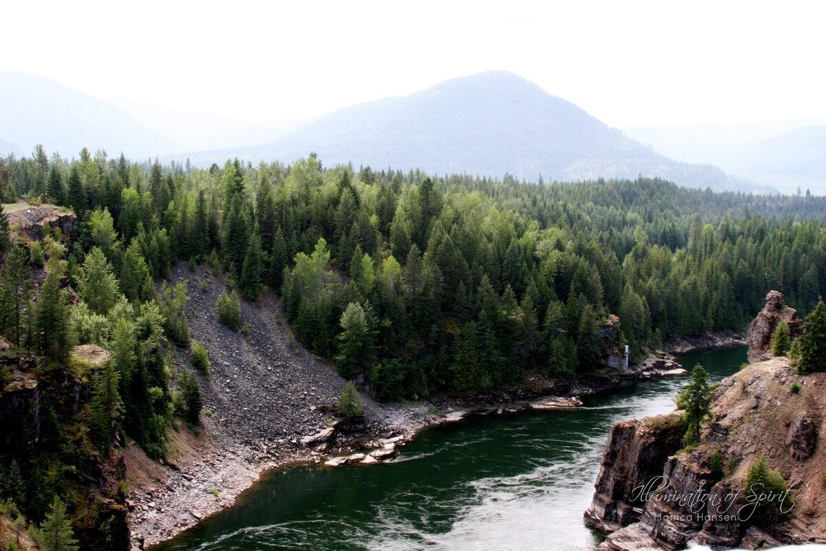 Photograph — Lakes - Rivers - Oceans