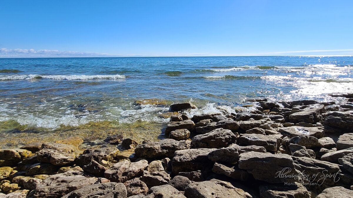 Photograph — Lakes - Rivers - Oceans