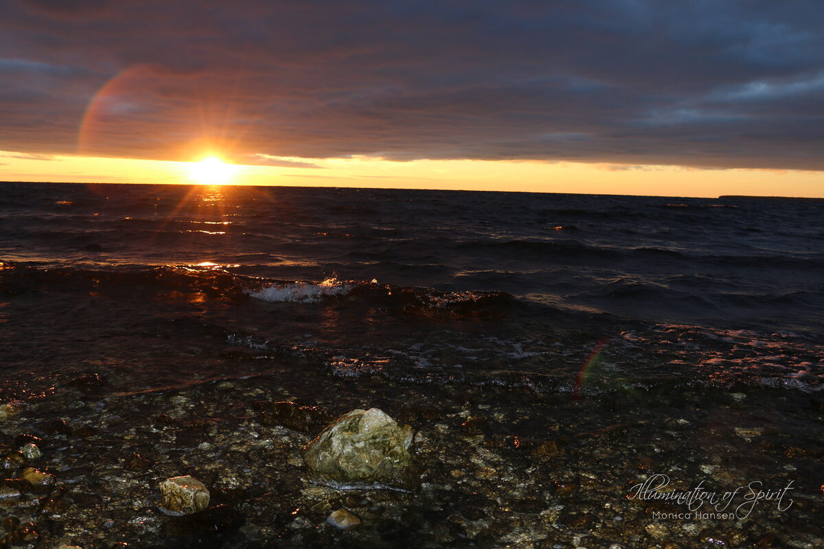 Photograph — Lakes - Rivers - Oceans