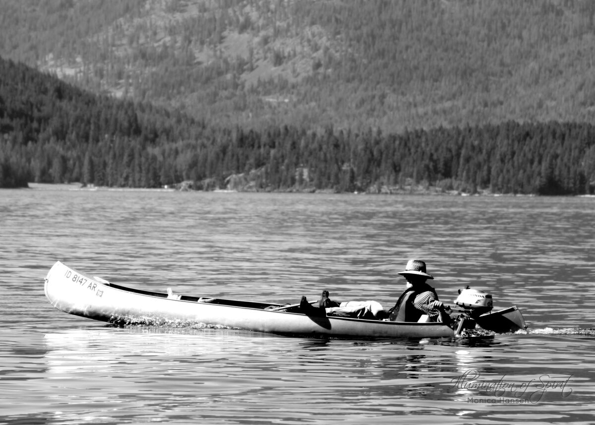 Photograph — Lakes - Rivers - Oceans